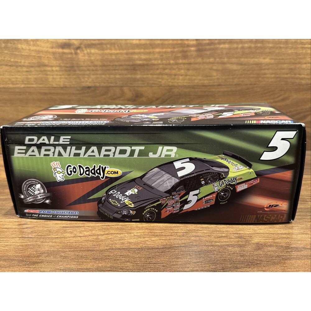 1:24 2008 ACTION #5 GODADDY.COM MONTE CARLO DALE EARNHARDT JR 1 Of 6,770 - Picture 12 of 15